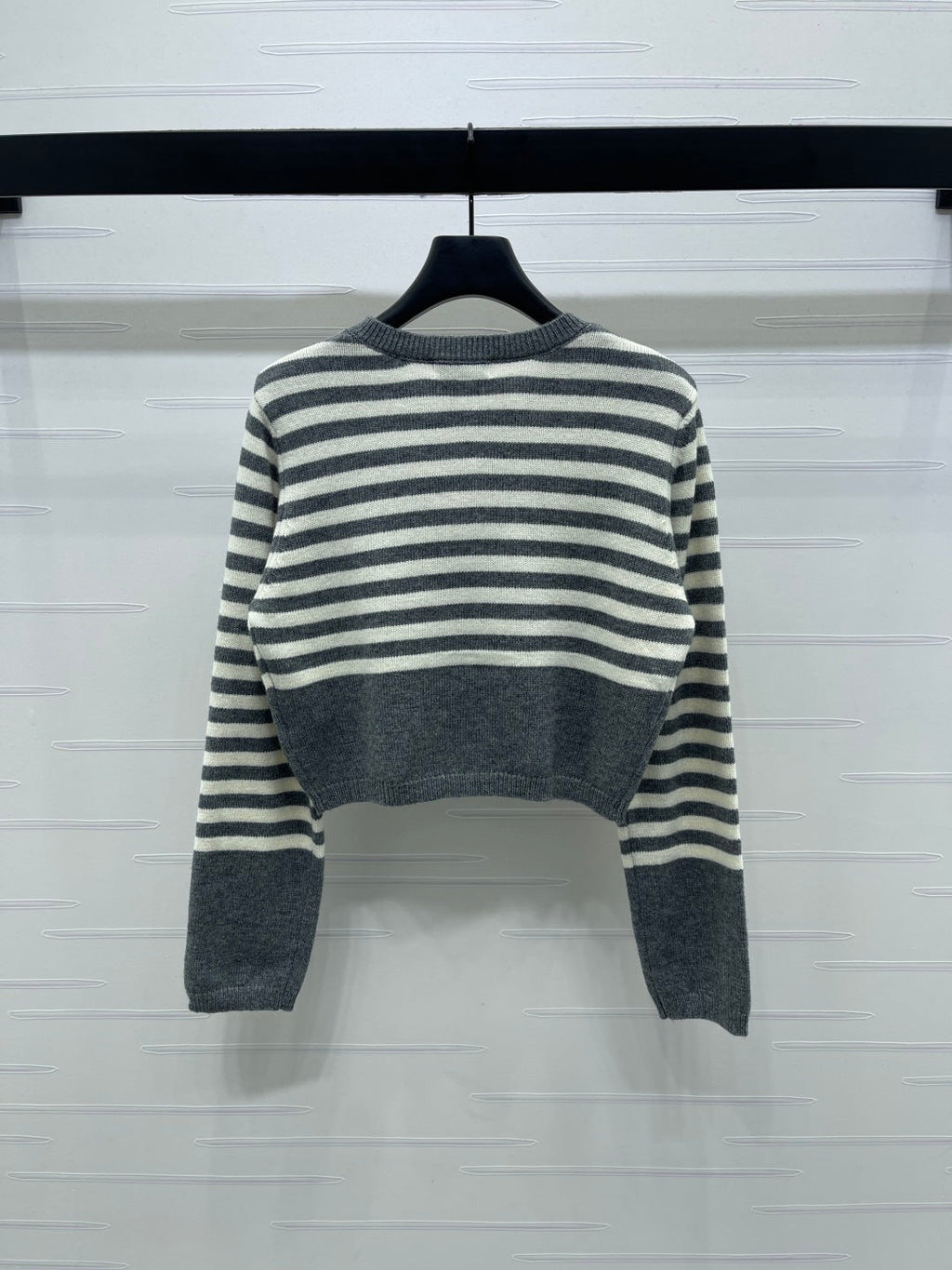 MIUMIU CARDIGAN STYLE 457