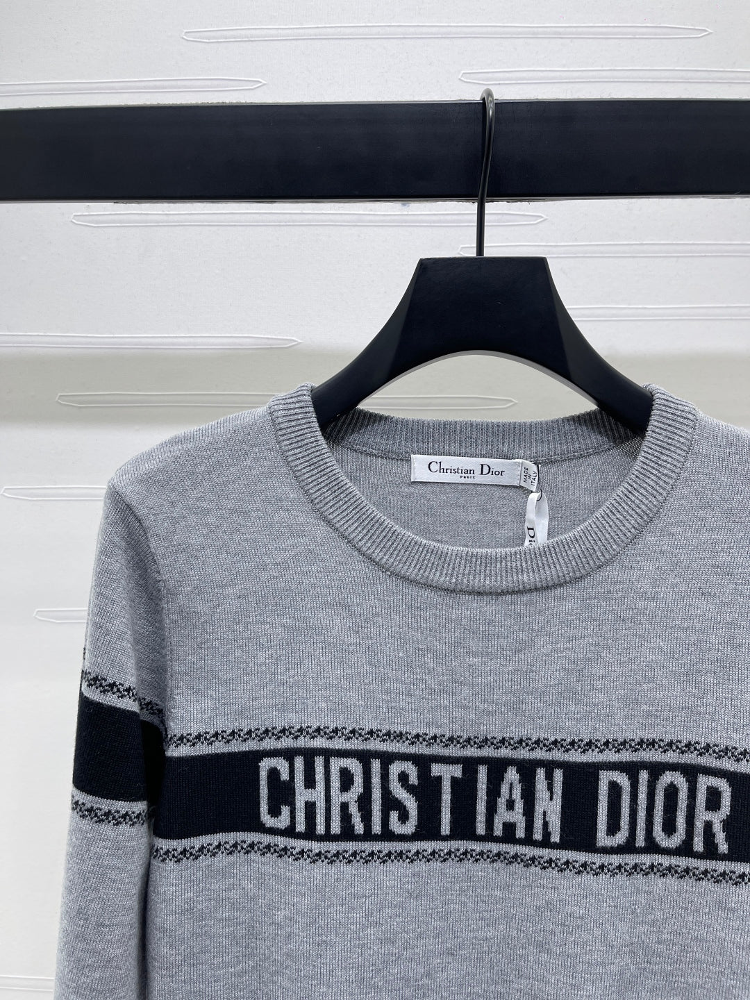 DIOR 25S LONG-SLEEVED KNIT SWEATER STYLE 036