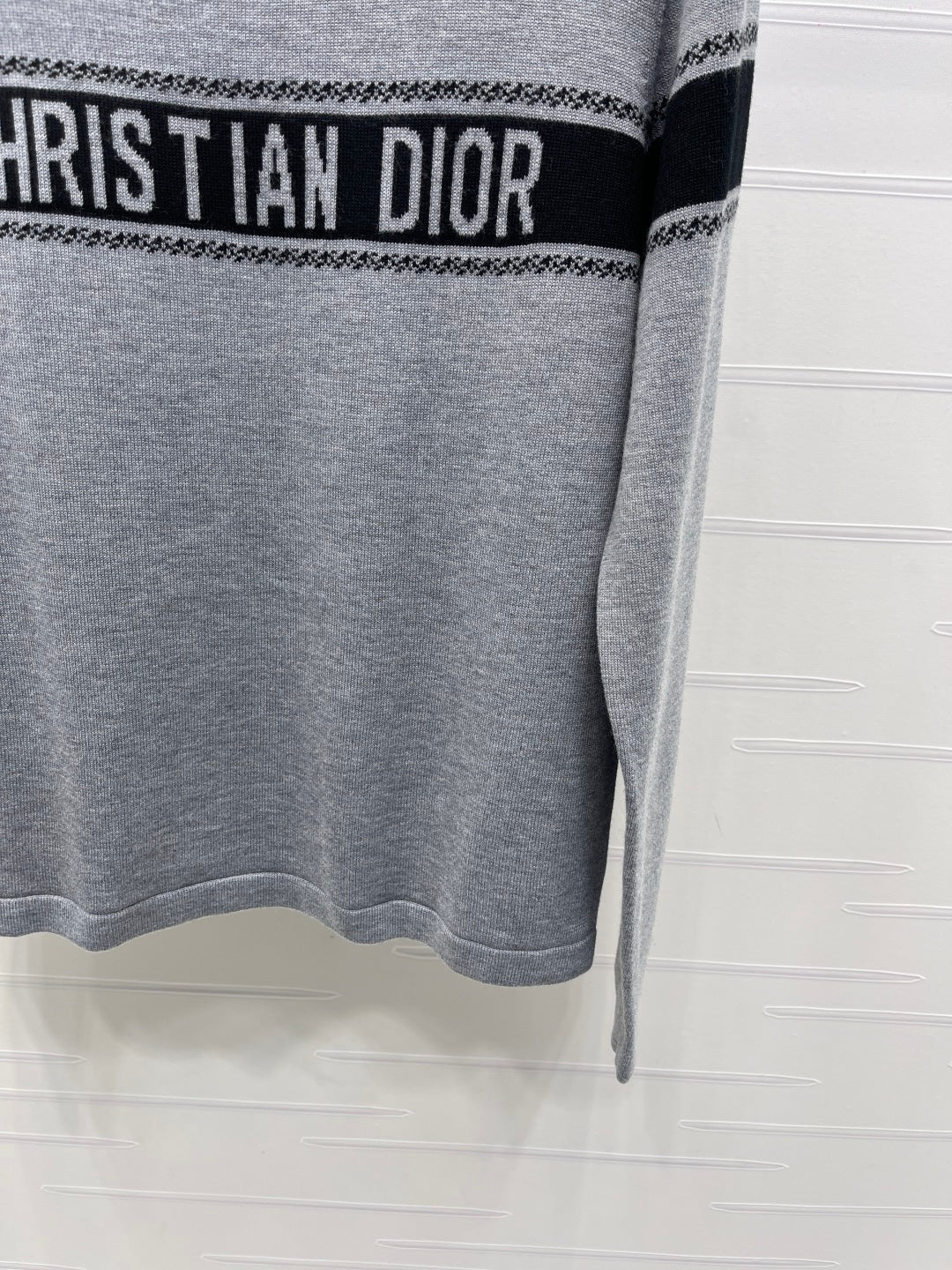 DIOR 25S LONG-SLEEVED KNIT SWEATER STYLE 036