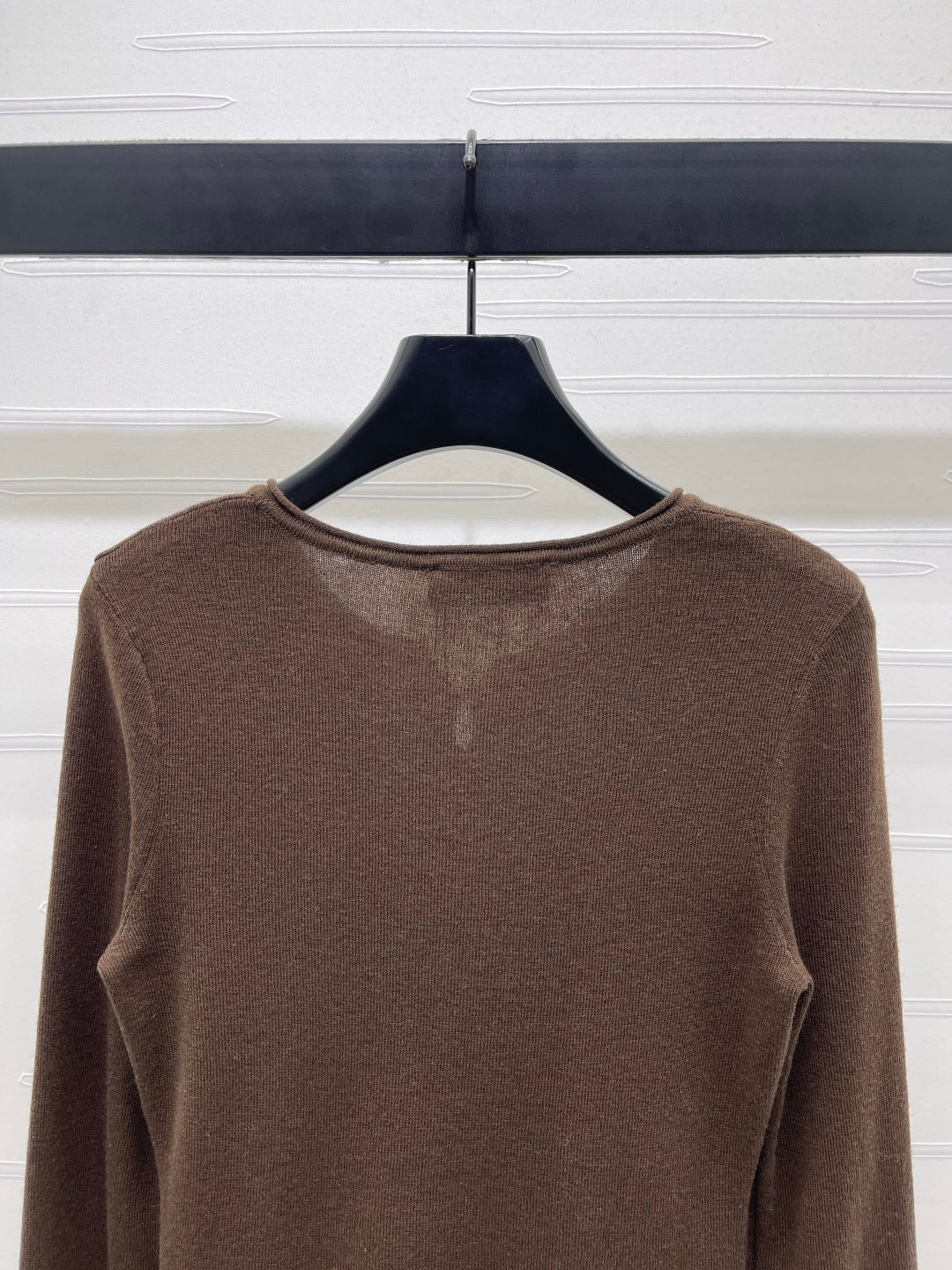 MIUMIU KNITTED LONG SLEEVE TOP STYLE 483
