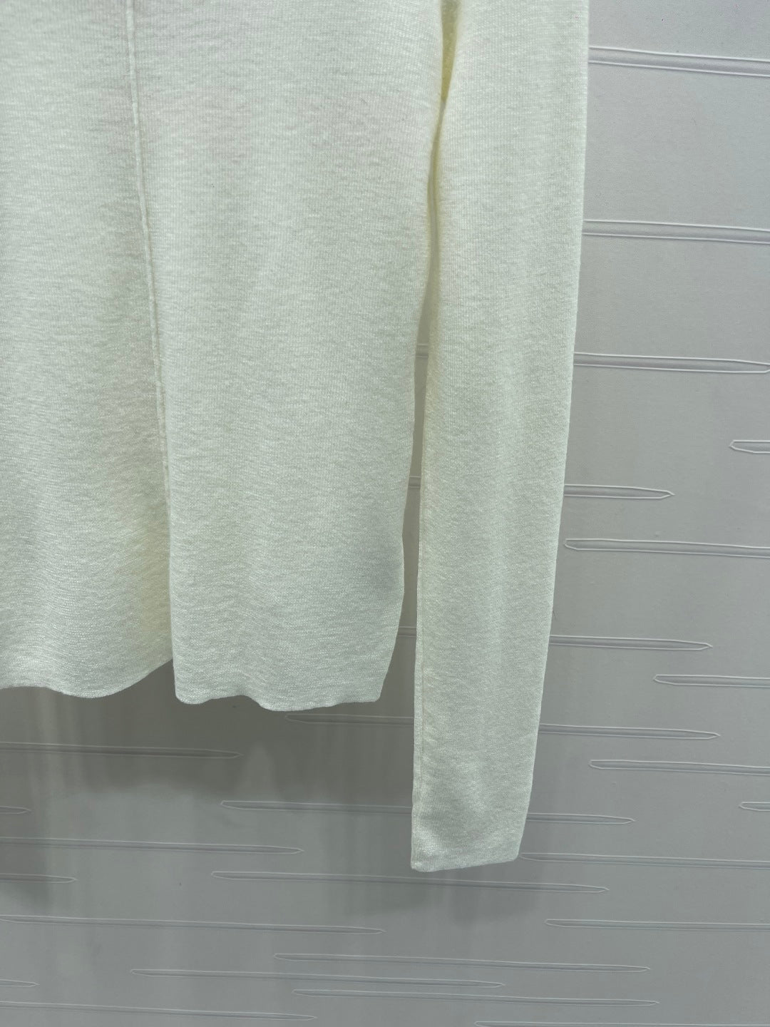 MIUMIU KNITTED LONG SLEEVE TOP STYLE 482