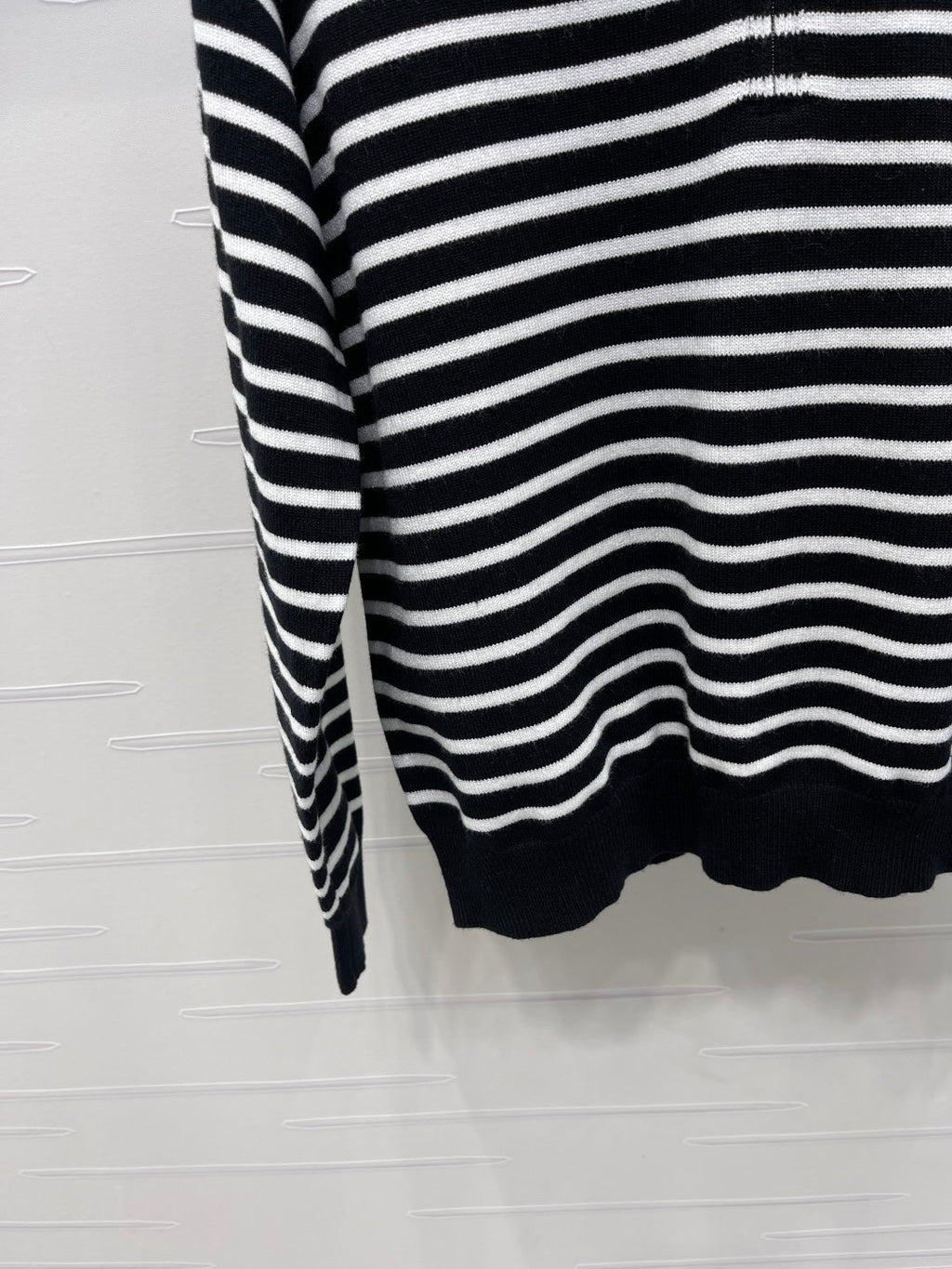 MIUMIU POLO KNIT SWEATER STYLE 488