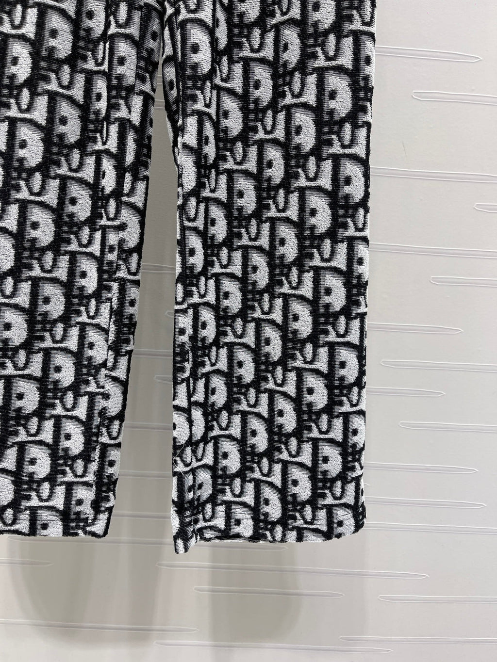 DIOR 25S STRAIGHT-LEG PANTS STYLE 136