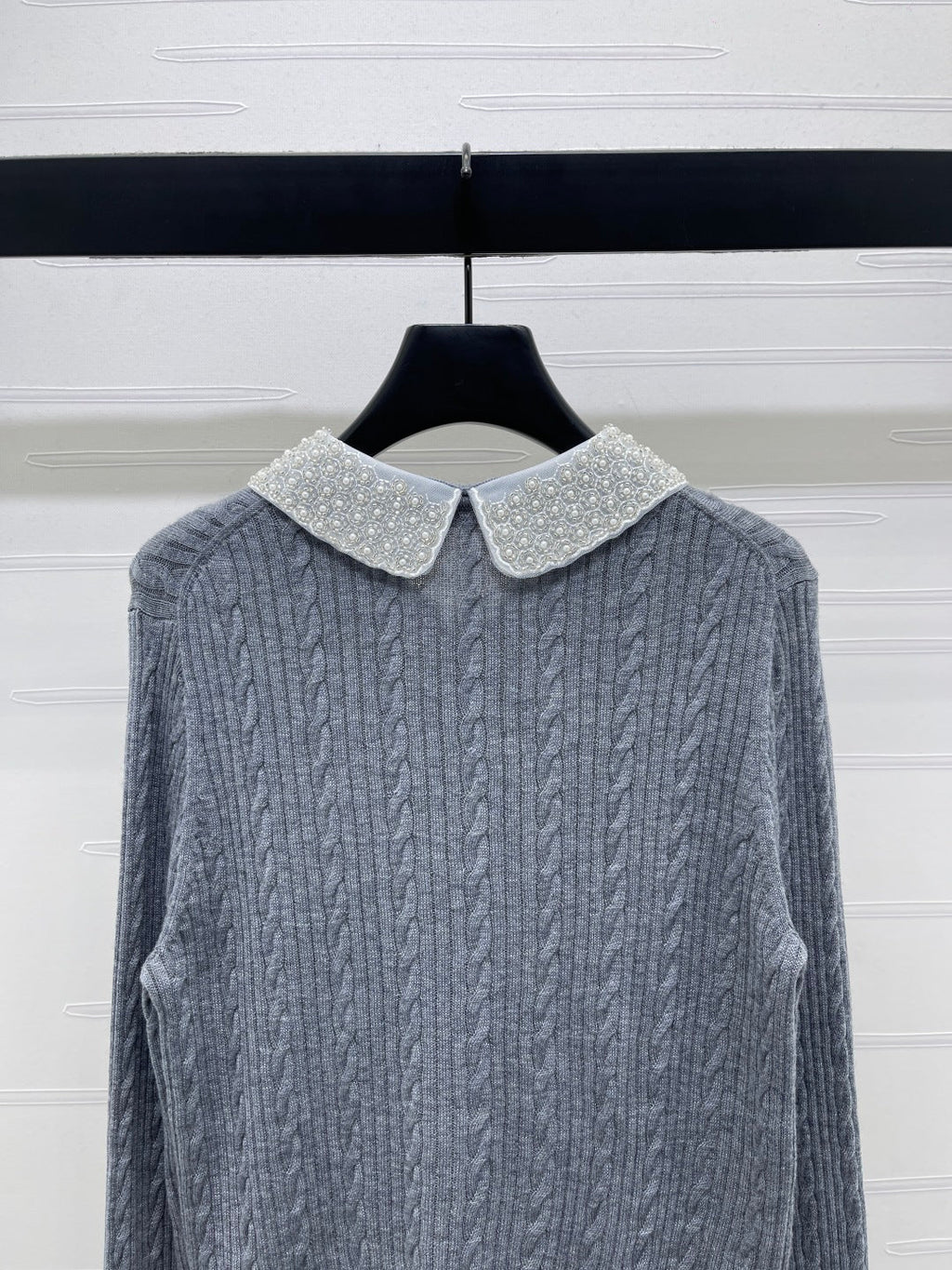 MIUMIU CARDIGAN STYLE 612