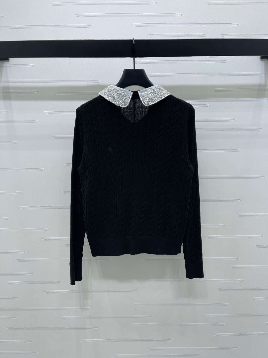 MIUMIU CARDIGAN STYLE 611