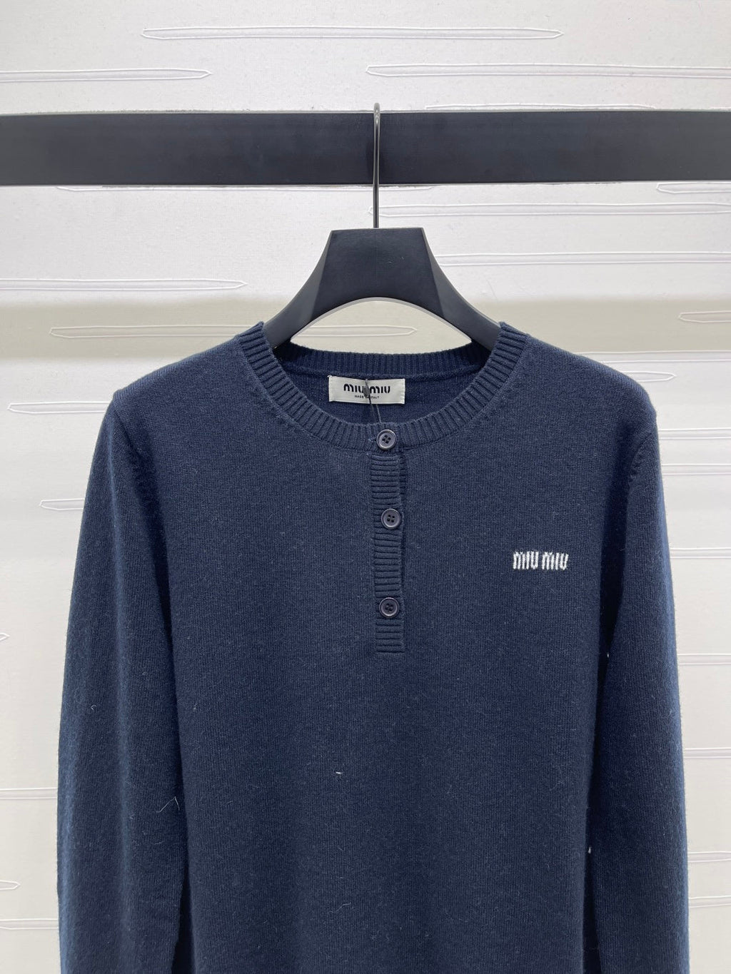 MIUMIU KNIT SWEATER STYLE 541