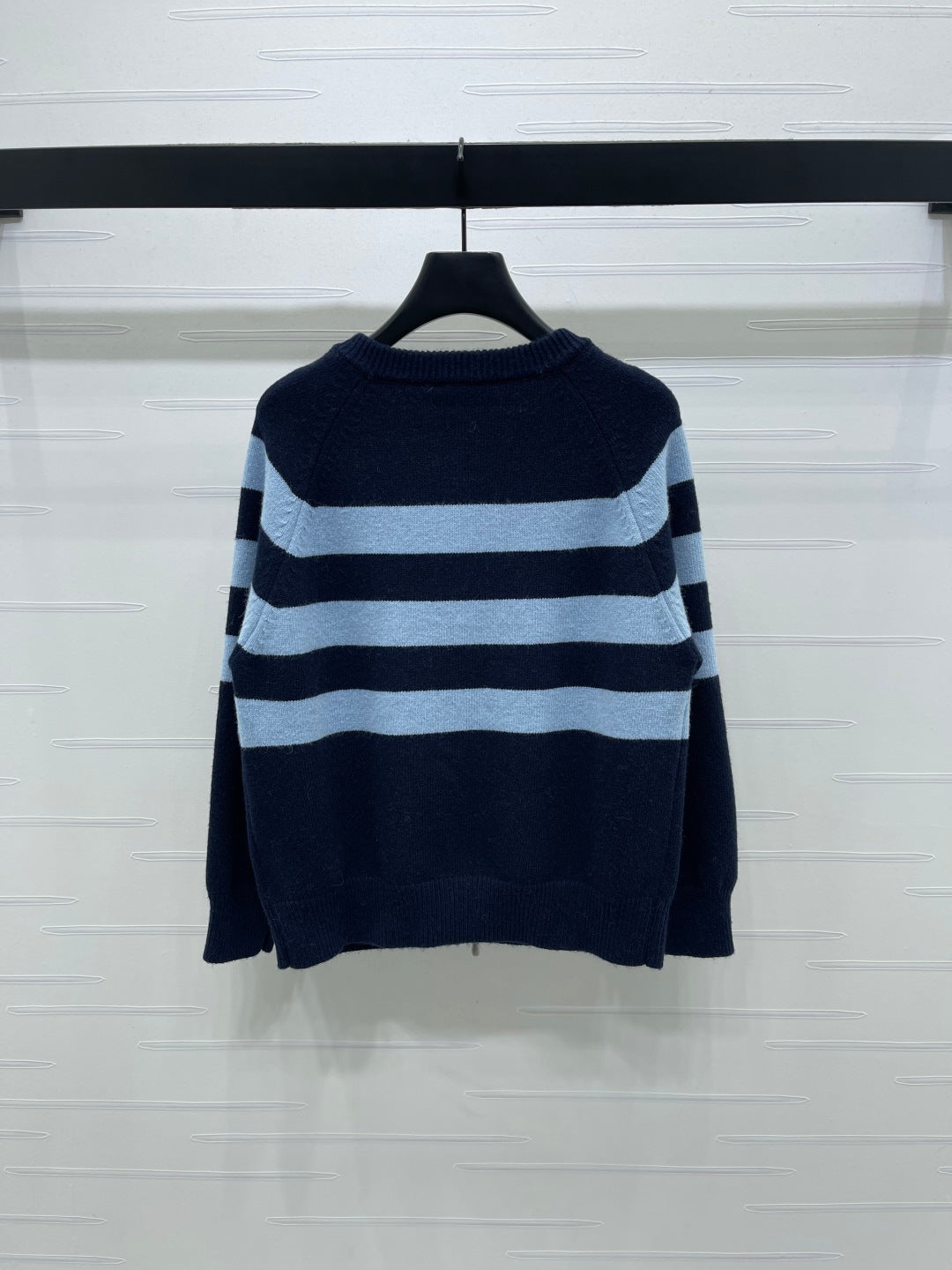 MIUMIU CARDIGAN STYLE 539
