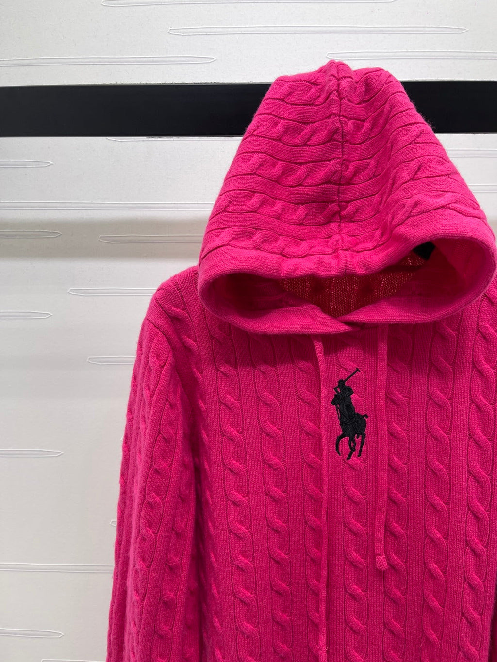 RALPH LAUREN 25S KNITTED V-NECK SWEATER 251