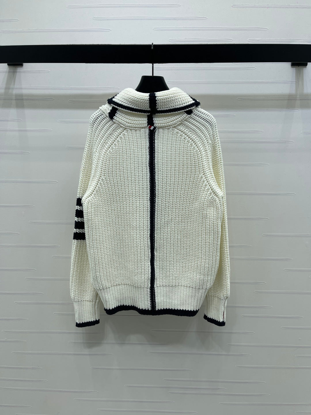 THOM 26S CARDIGAN STYLE 70