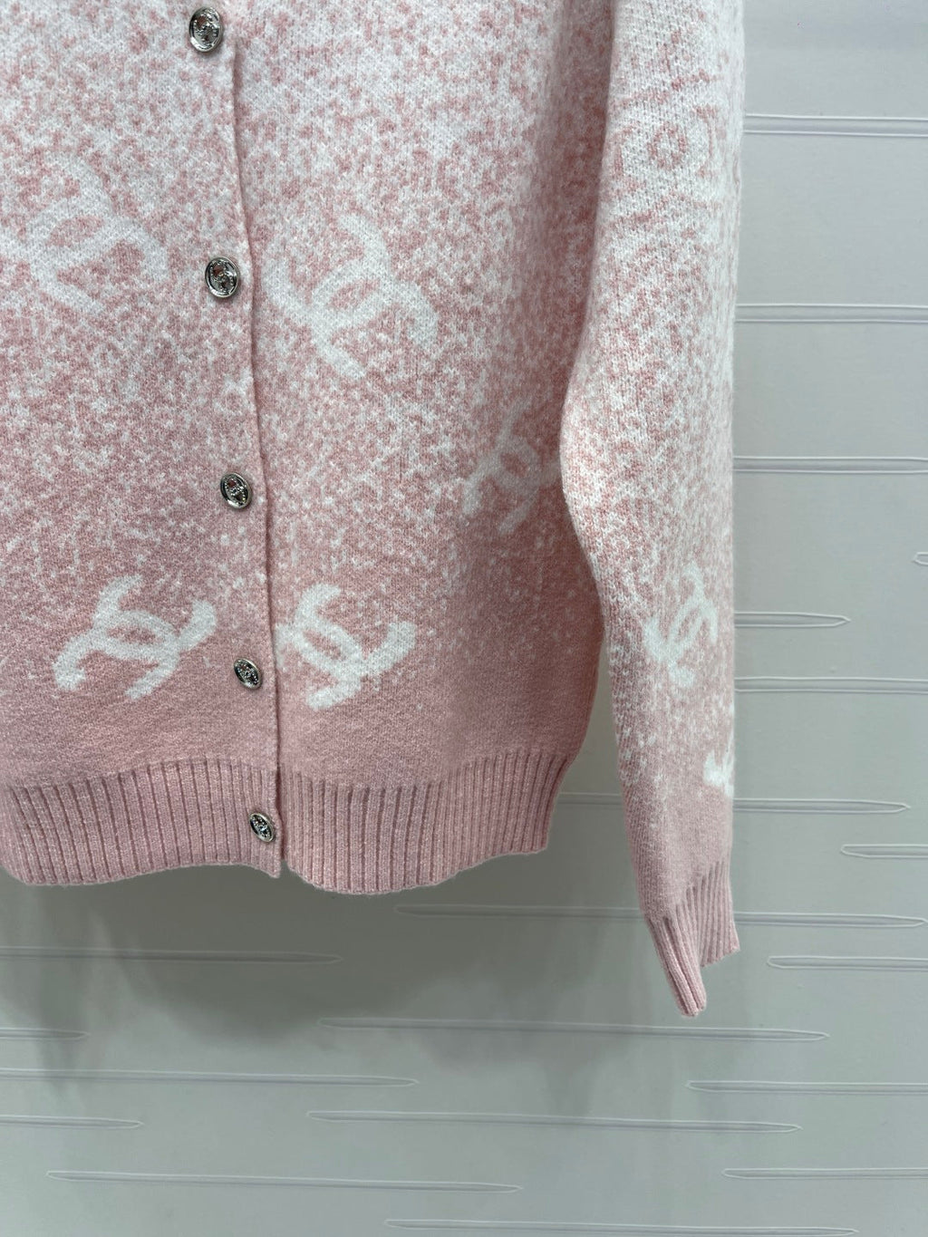 CHANEL 25S CARDIGAN JACKET 638