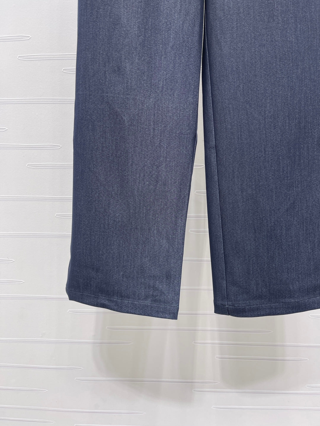 LOEWE 26S STRAIGHT LEG PANTS 479