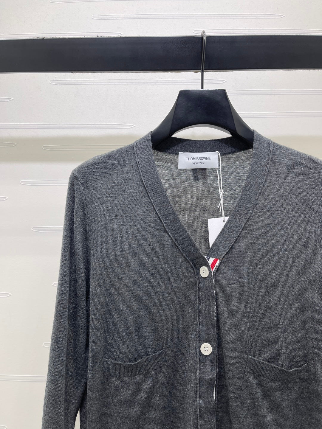THOM 26S CARDIGAN STYLE 256