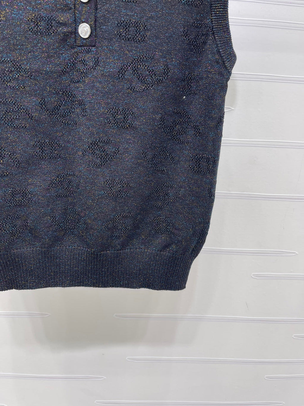 CHANEL 26S SLEEVELESS KNIT POLO TOP 1338