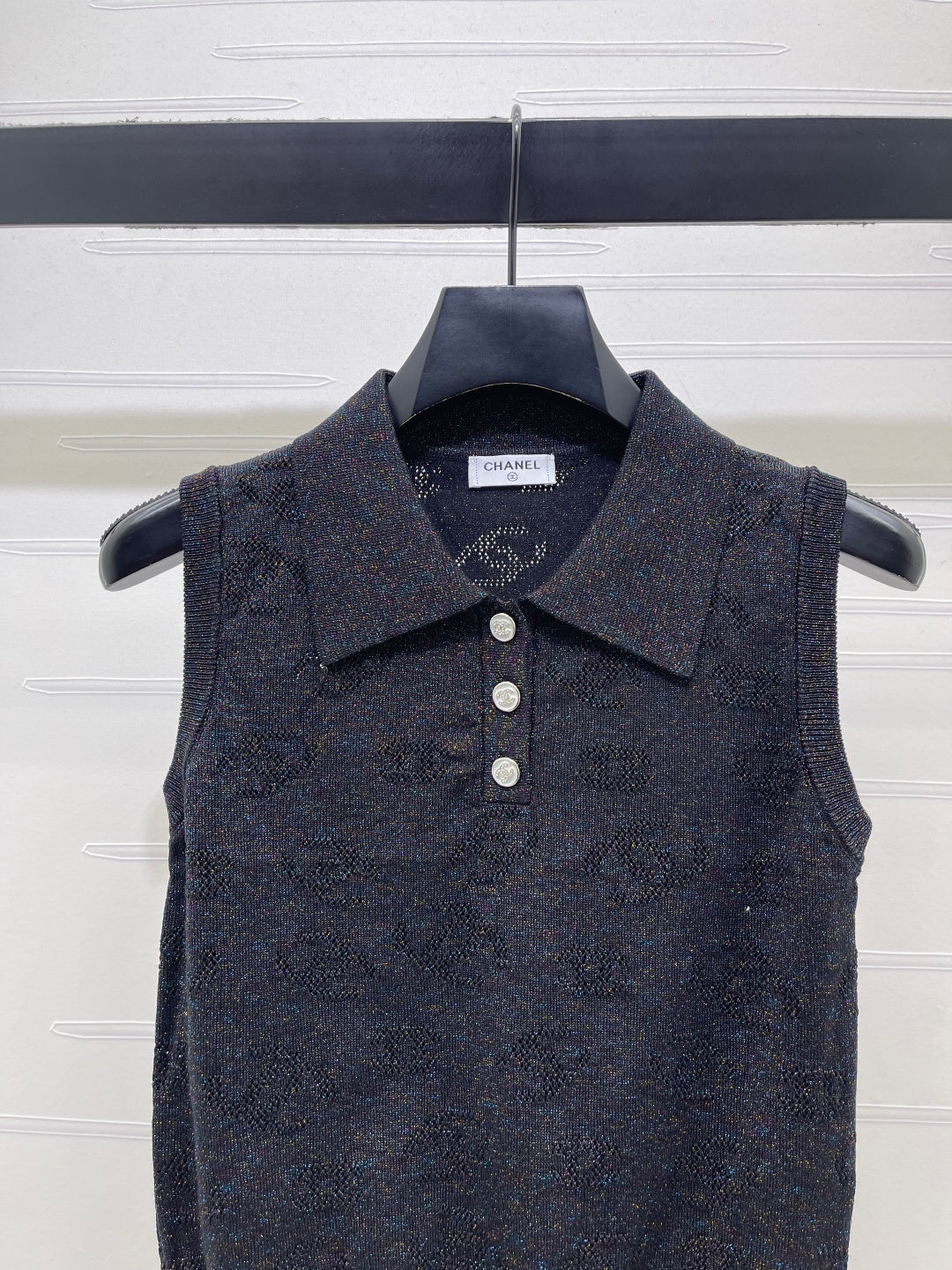 CHANEL 26S SLEEVELESS KNIT POLO TOP 1338