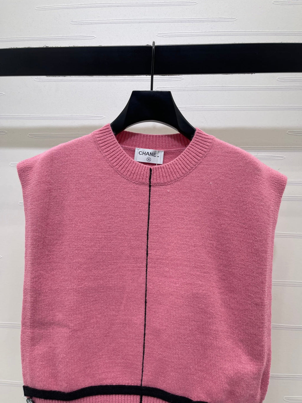 CHANEL 26S CONTRAST KNIT VEST 1325