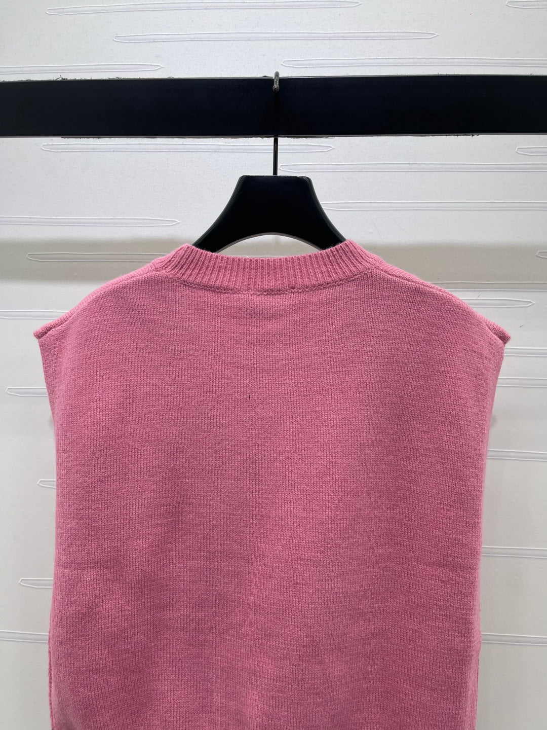 CHANEL 26S CONTRAST KNIT VEST 1325
