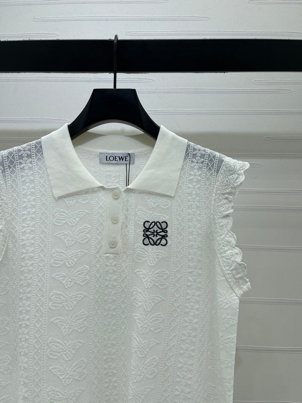 LOEWE 26S RUFFLE-SLEEVE KNIT POLO SHIRT 577