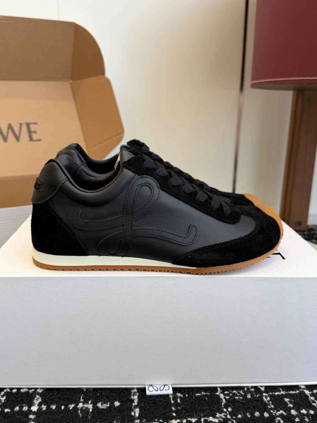 LOEWE 26S FLOW RUNNER SNEAKER IN BLACK SUEDE AND LAMBSKIN
