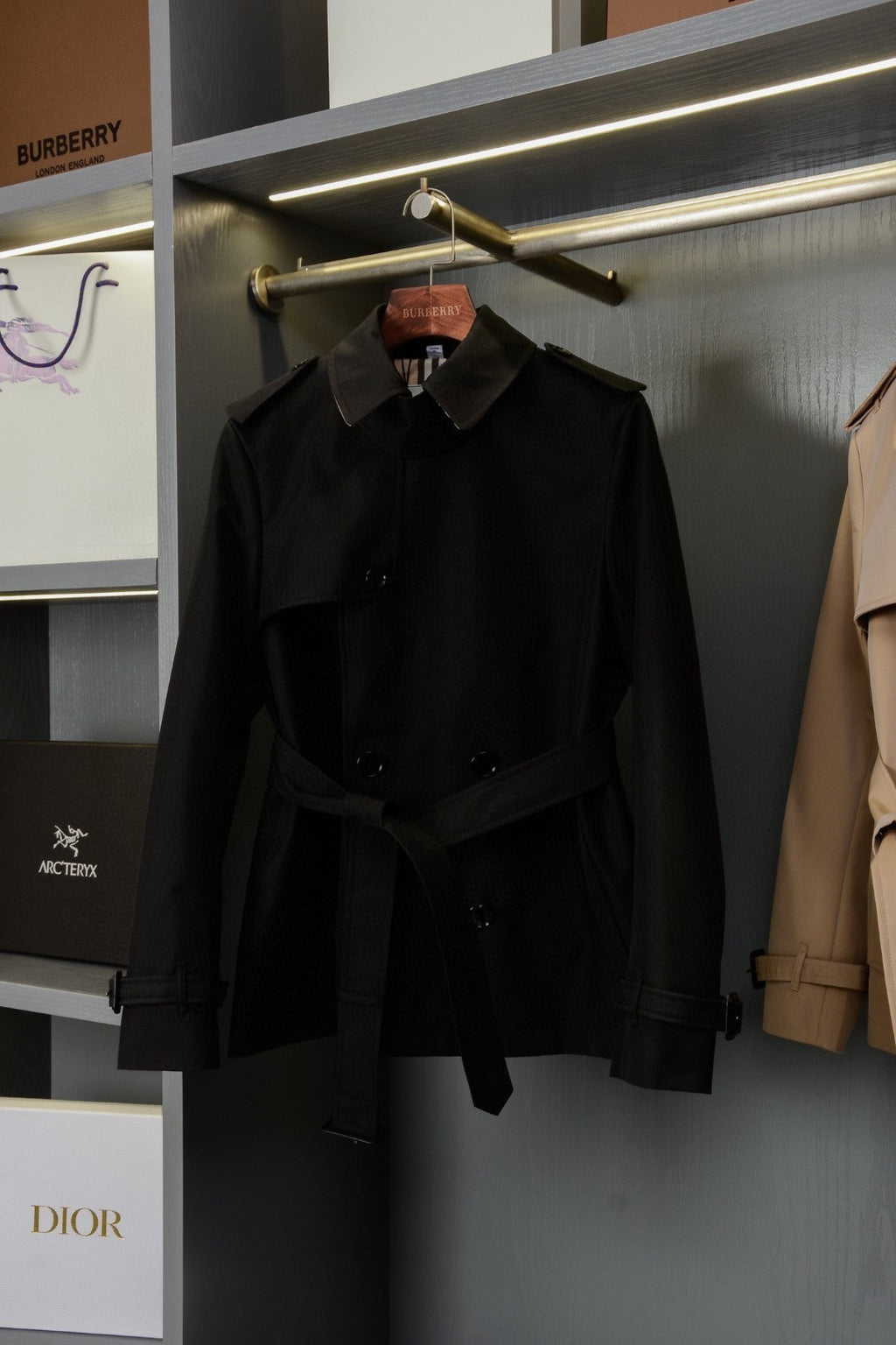 BURBERRY COAT STYLE 235676