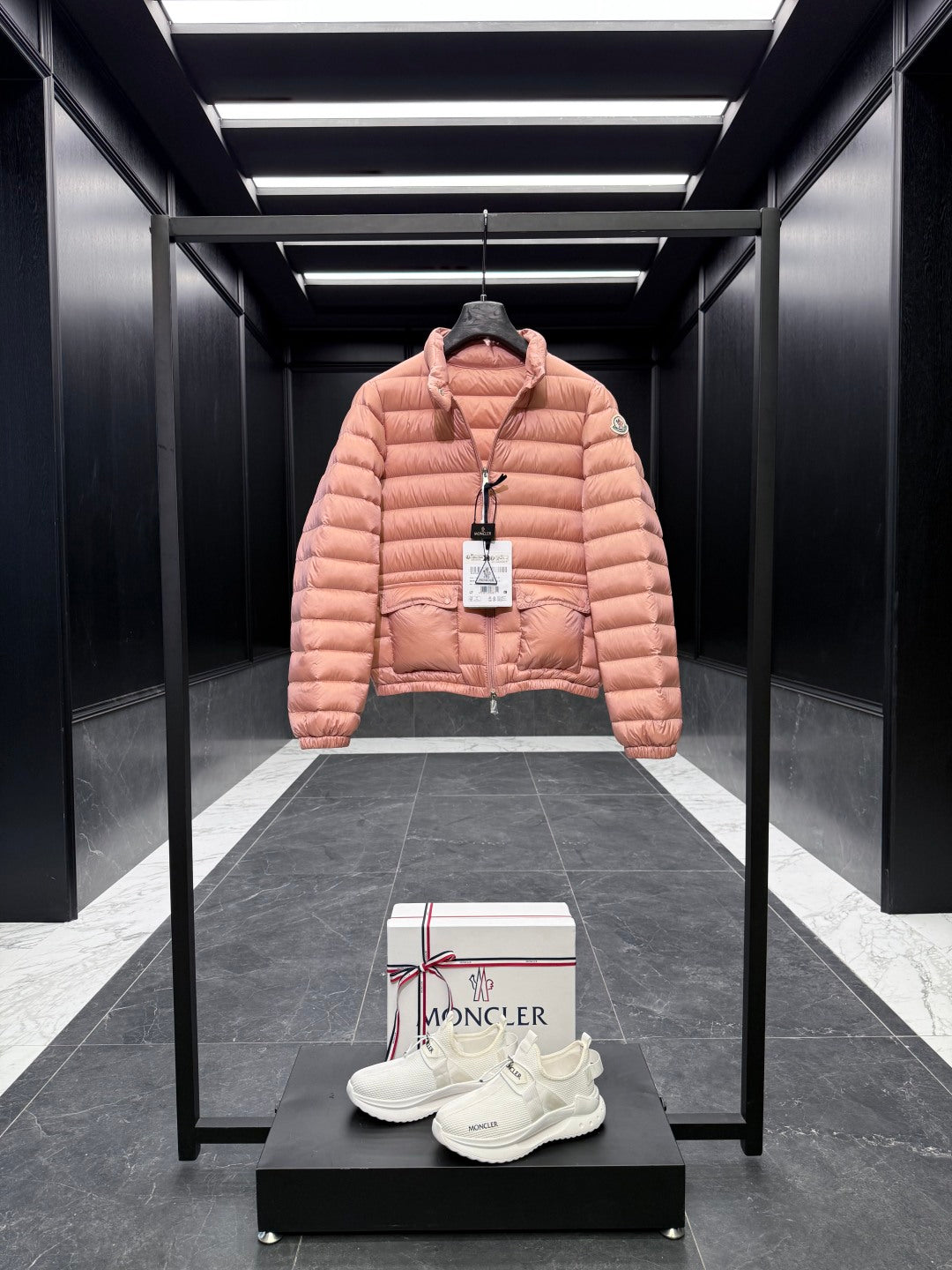 MONCLER 25S JACKET 023