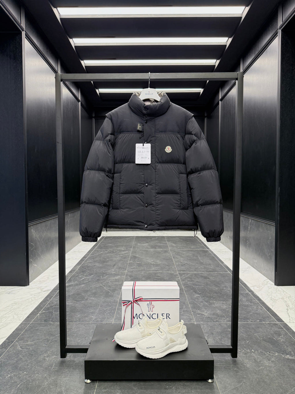 MONCLER 25S PREMIUM DOWN JACKET 478