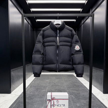 MONCLER 25S LUXURY DOWN JACKET 284