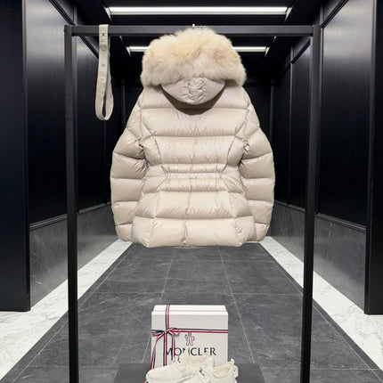 MONCLER 26S DOWN JACKET 724