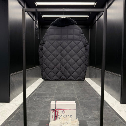 MONCLER 26S DOWN JACKET 788