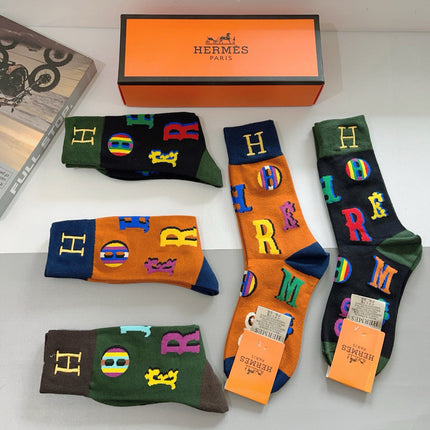 HERMES 26S CREW SOCKS 567935 (1 BOX)