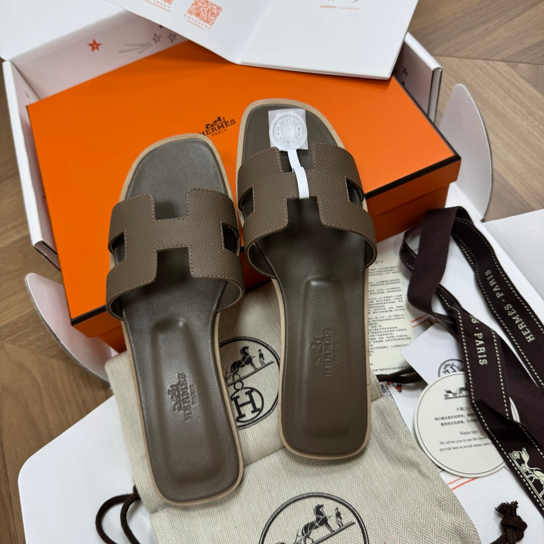 0RAN SANDAL DARK BROWN 20626