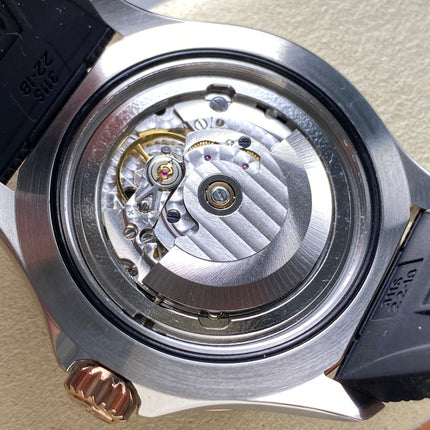 SUPEROCEAN AUTOMATIC 44 STEEL CASE BLACK RUBBER STRAP