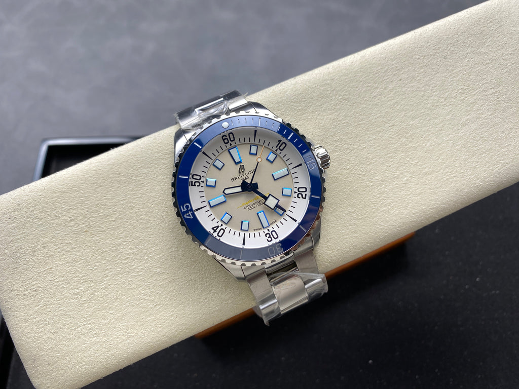 SUPEROCEAN AUTOMATIC 44 STEEL CASE NAVY BLUE CERAMIC BEZEL
