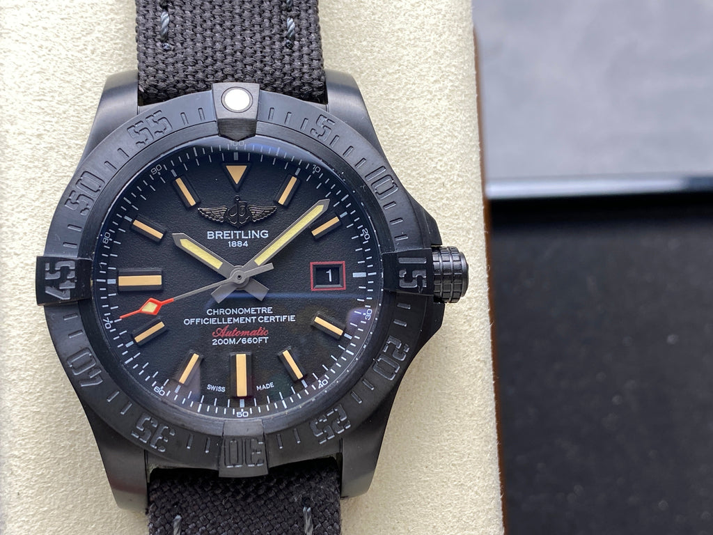 AVENGER BLACKBIRD TITANIUM CASE BLACK NYLON STRAP
