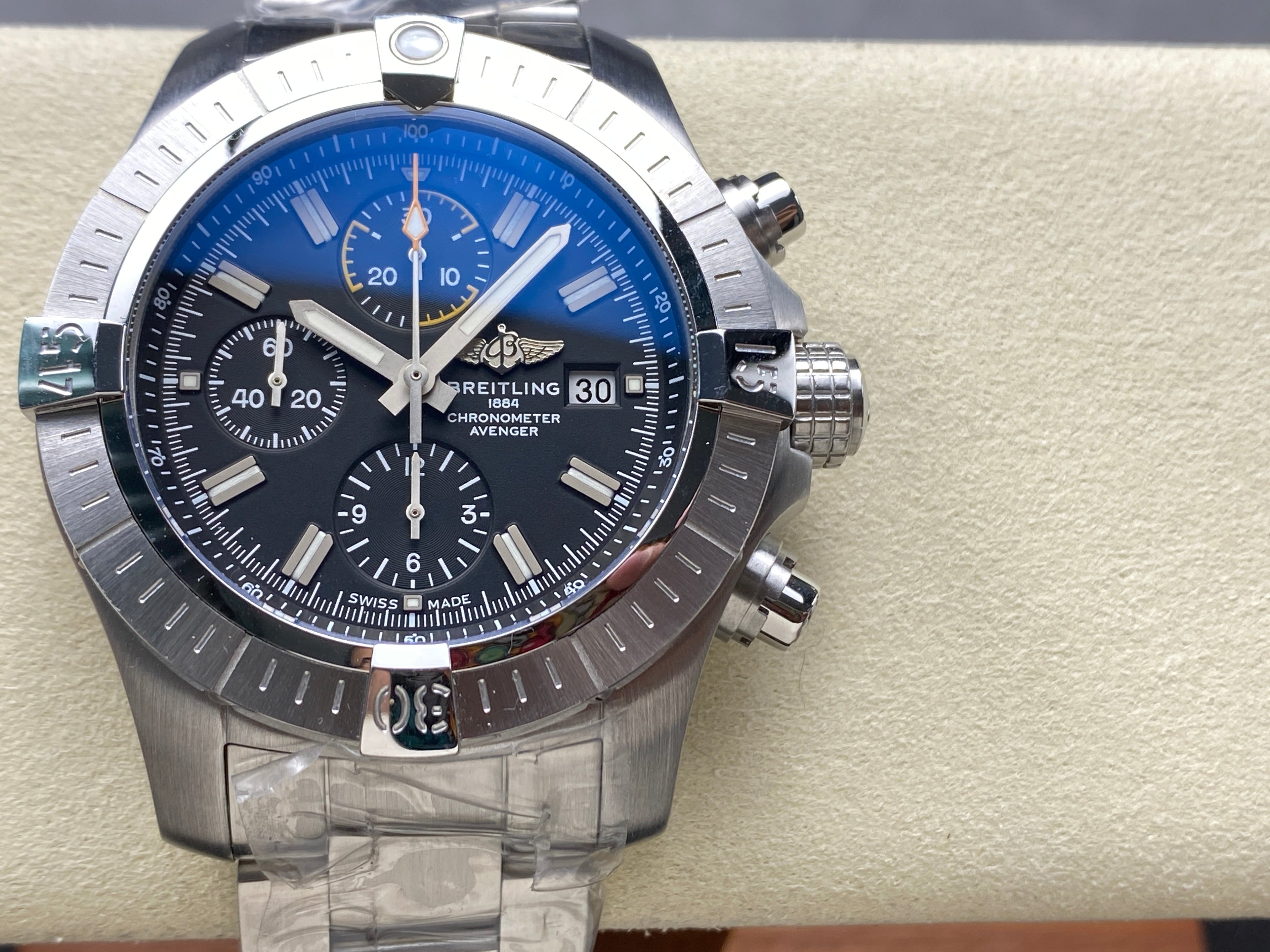 AVENGER CHRONOGRAPH STEEL CASE BLACK DIAL