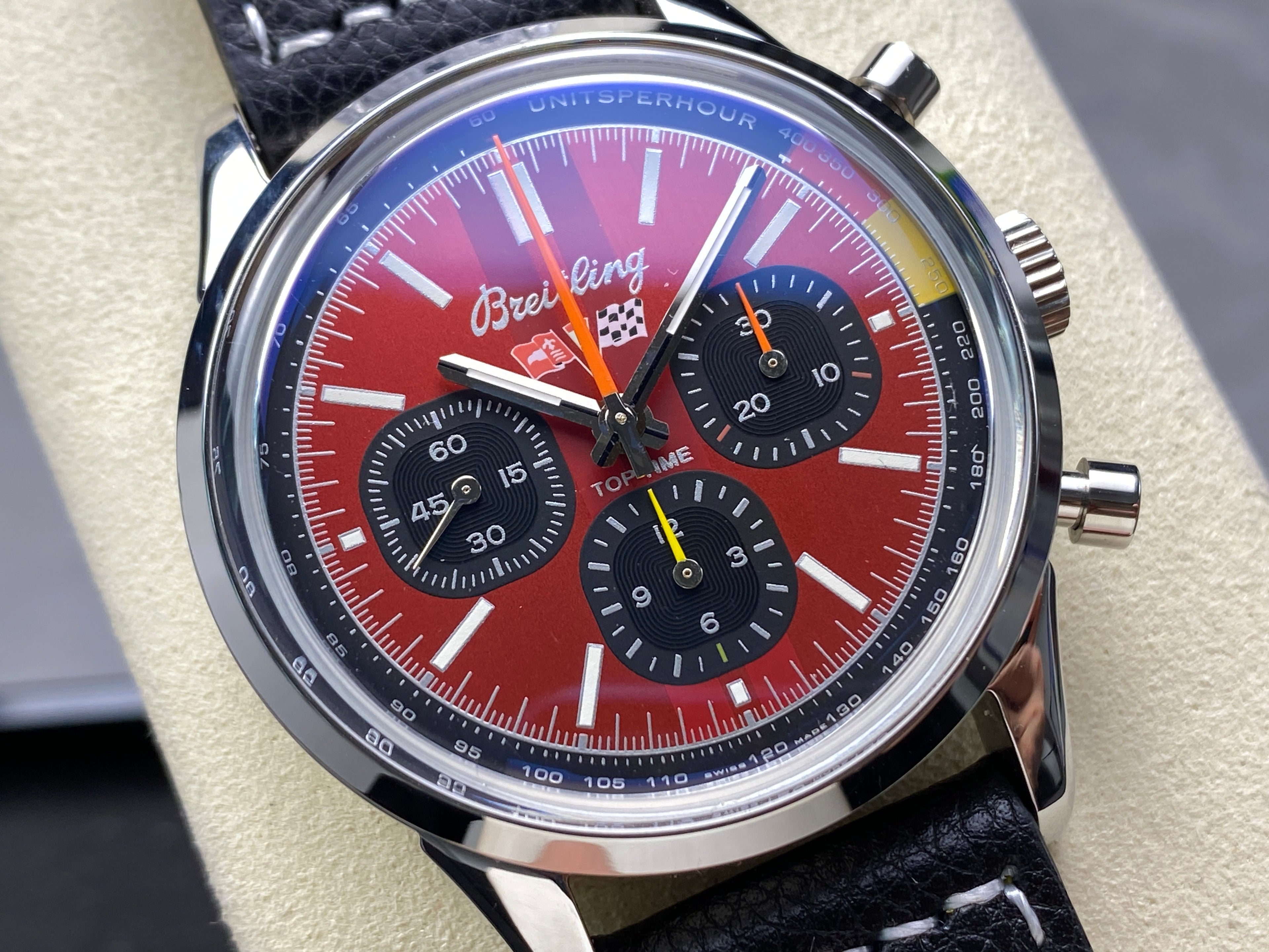 TOP TIME B01 CHEVROLET CORVETTE STEEL CASE RED MIX BLACK DIAL