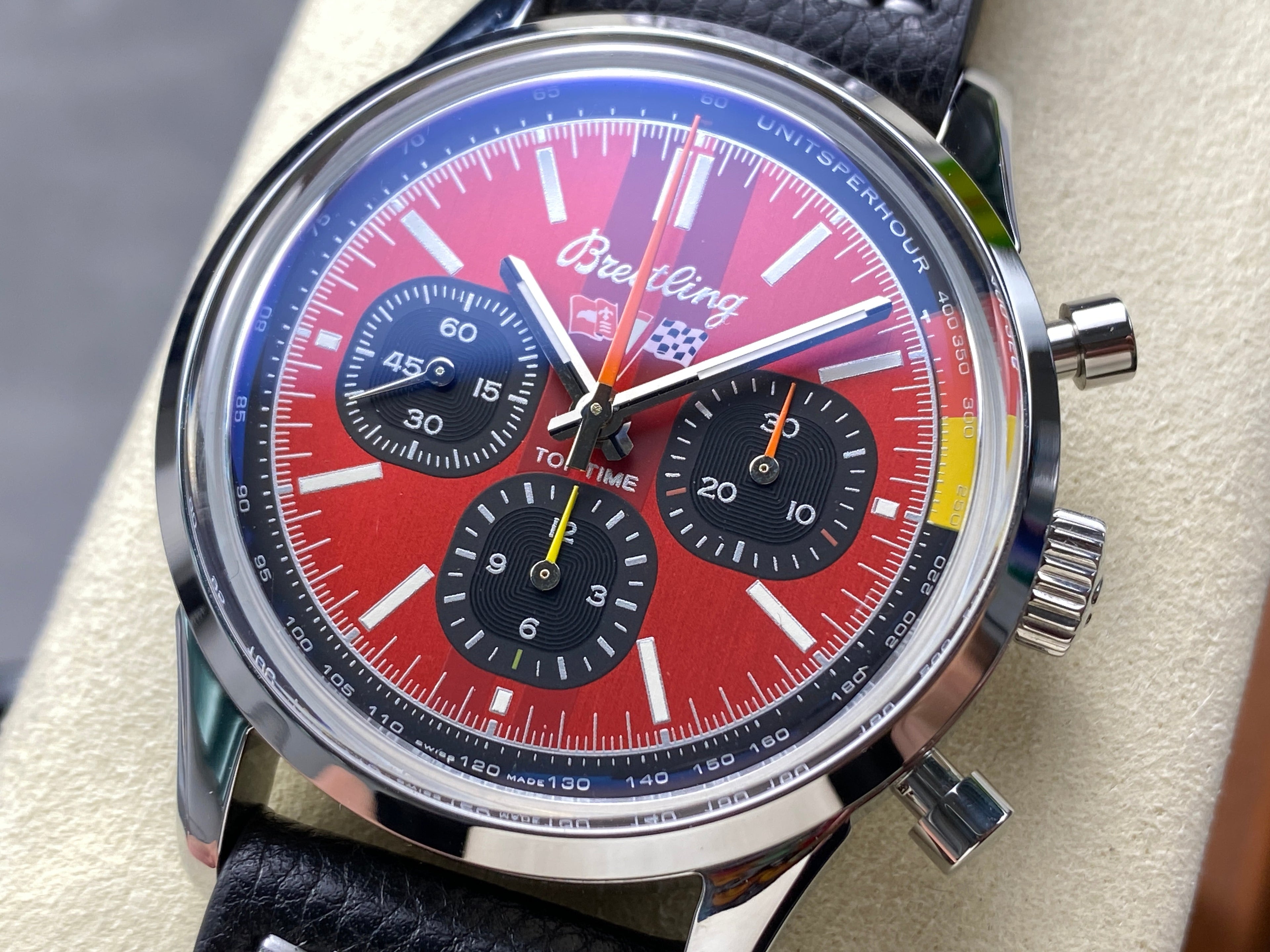 TOP TIME B01 CHEVROLET CORVETTE STEEL CASE RED MIX BLACK DIAL