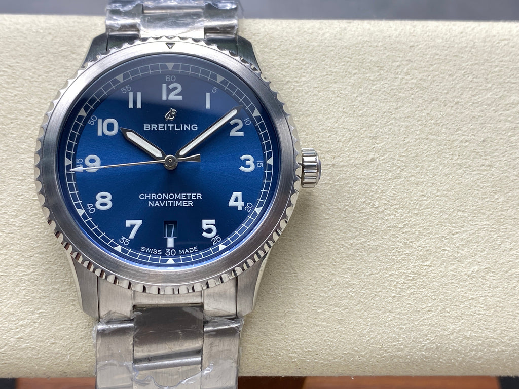 AVIATOR 8 AUTOMATIC ALL STEEL BLUE DIAL