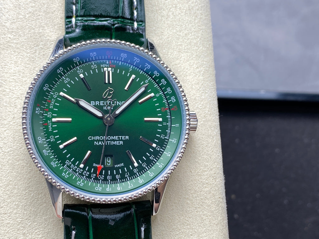 NAVITIMER AUTOMATIC 41 STEEL CASE GREEN DIAL