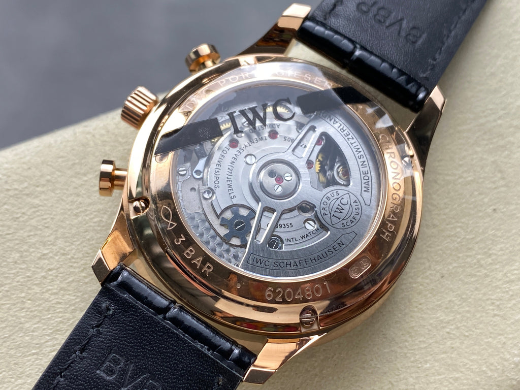 PORTUGIESER AUTOMATIC 40 MM WATCH ROSE GOLD CASE WITH BLACK LEATHER STRAP AND DIAL