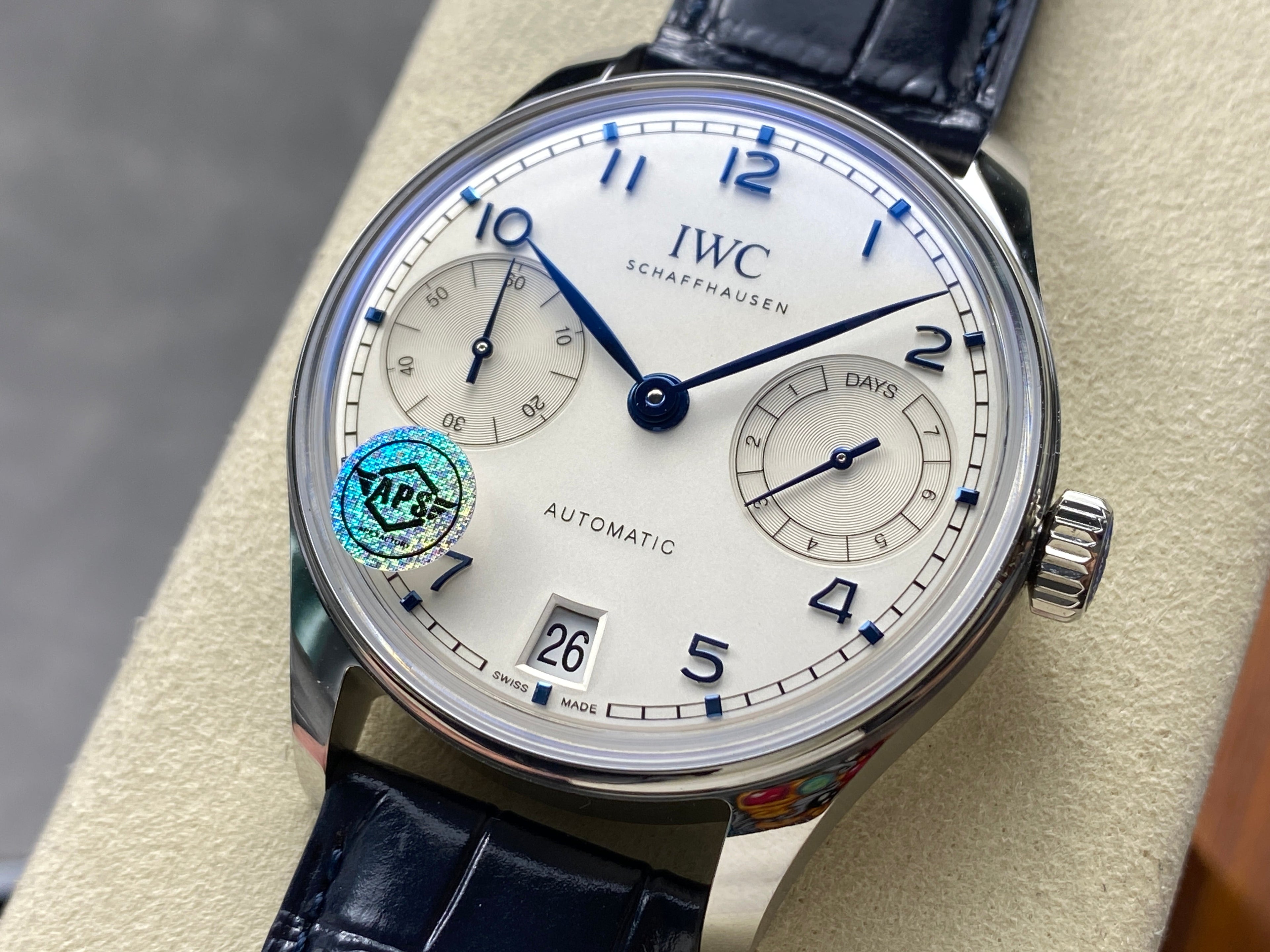 PORTUGIESER AUTOMATIC 42 WATCH SILVER CASE WITH BLACK LEATHER STRAP