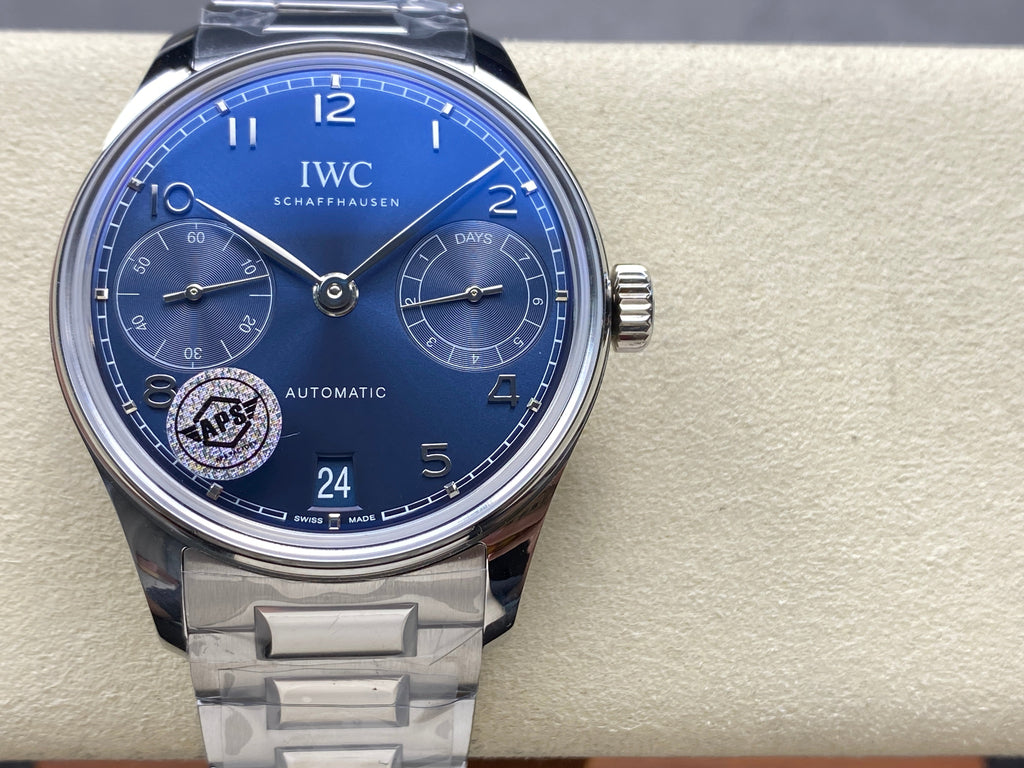 PORTUGIESER AUTOMATIC 42 WATCH SILVER CASE WITH NAVY BLUE DIAL