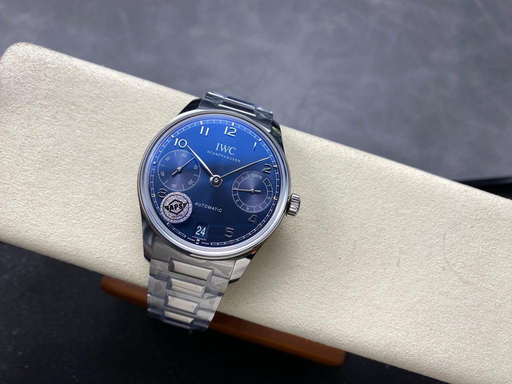 PORTUGIESER AUTOMATIC 42 WATCH SILVER CASE WITH NAVY BLUE DIAL