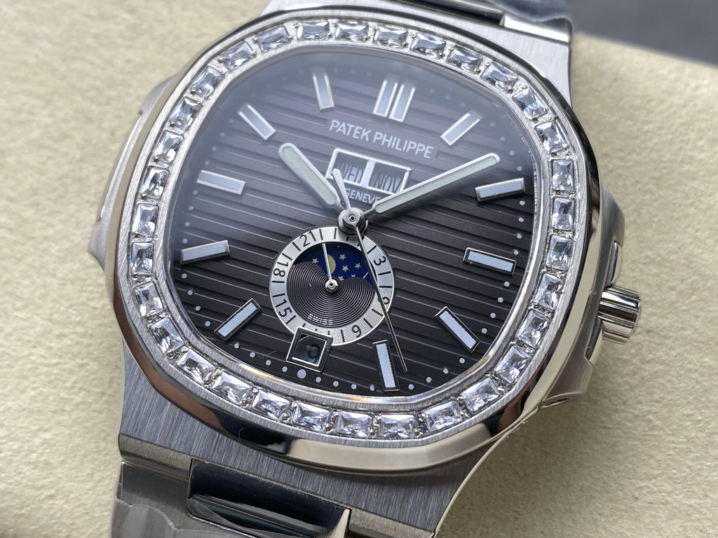 NAUTILUS STEEL ATTACHED DIAMOND BEZEL BLACK DIAL