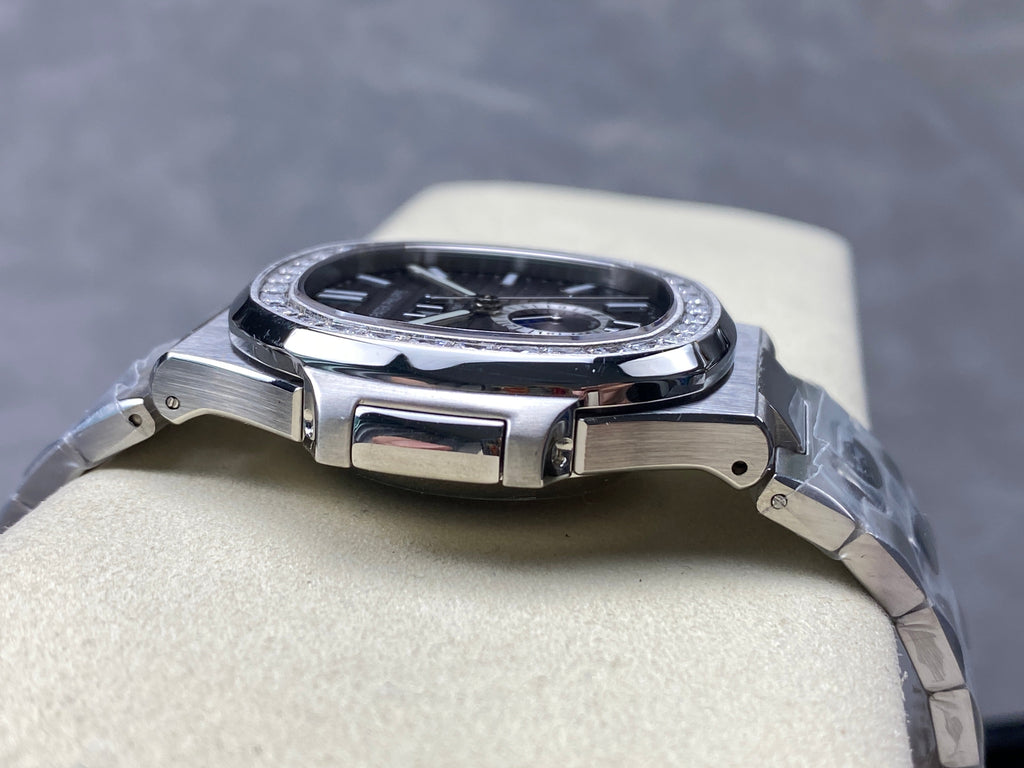 NAUTILUS STEEL ATTACHED DIAMOND BEZEL BLACK DIAL