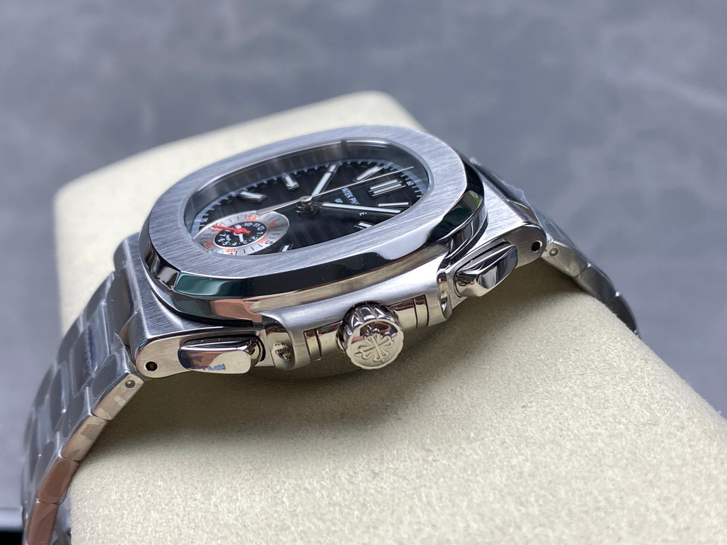 NAUTILUS ALL STEEL BLACK DIAL