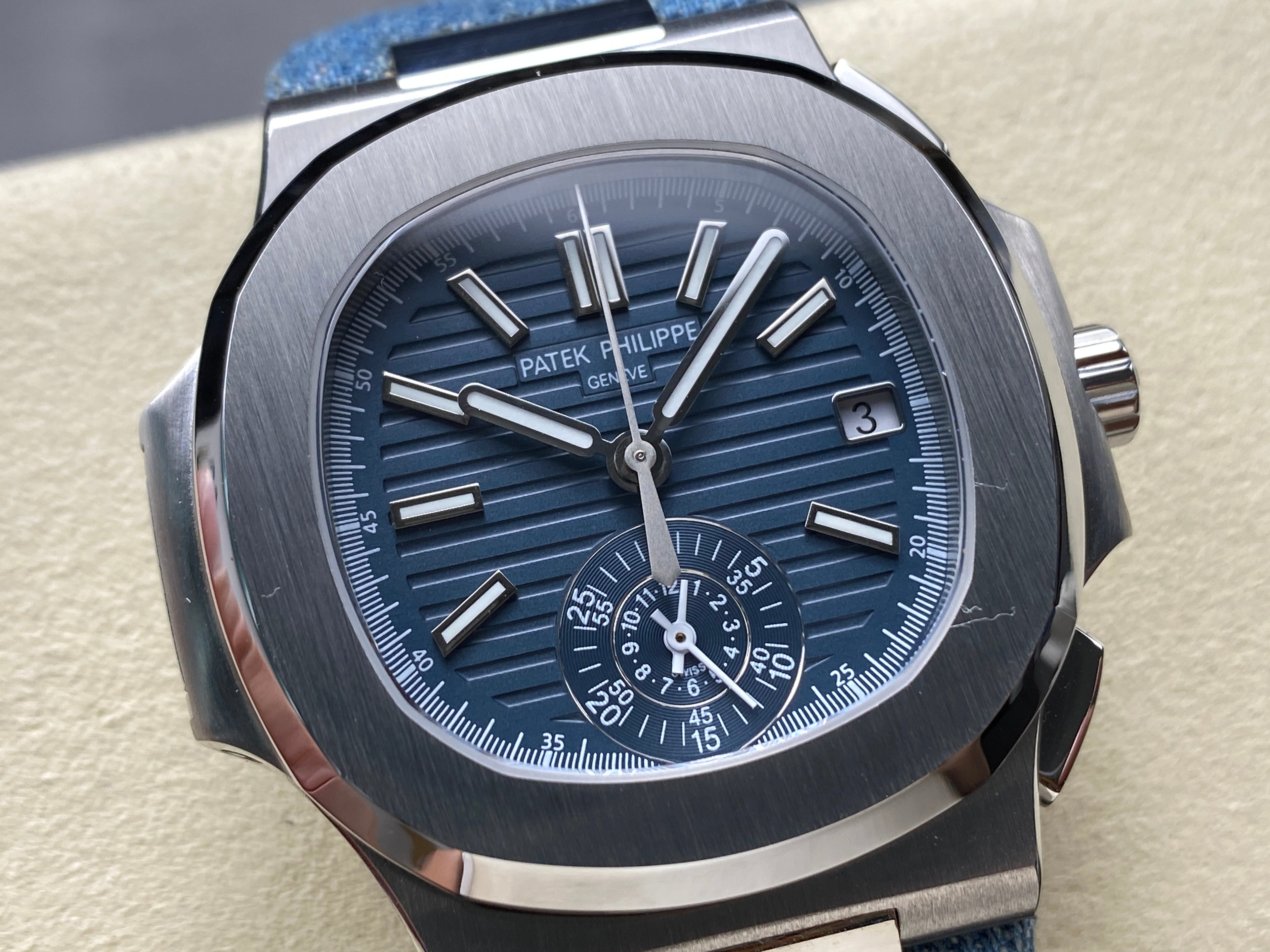 NAUTILUS STEEL CASE BLUE DENIM DIAL