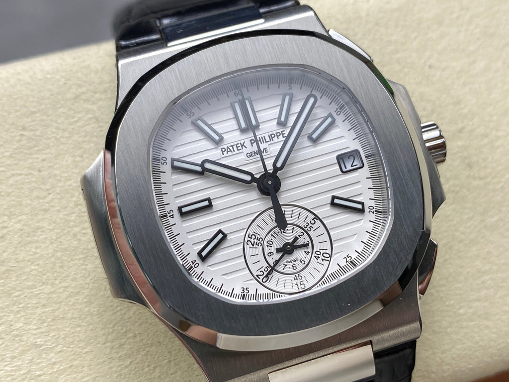 NAUTILUS STEEL CASE WHITE DIAL