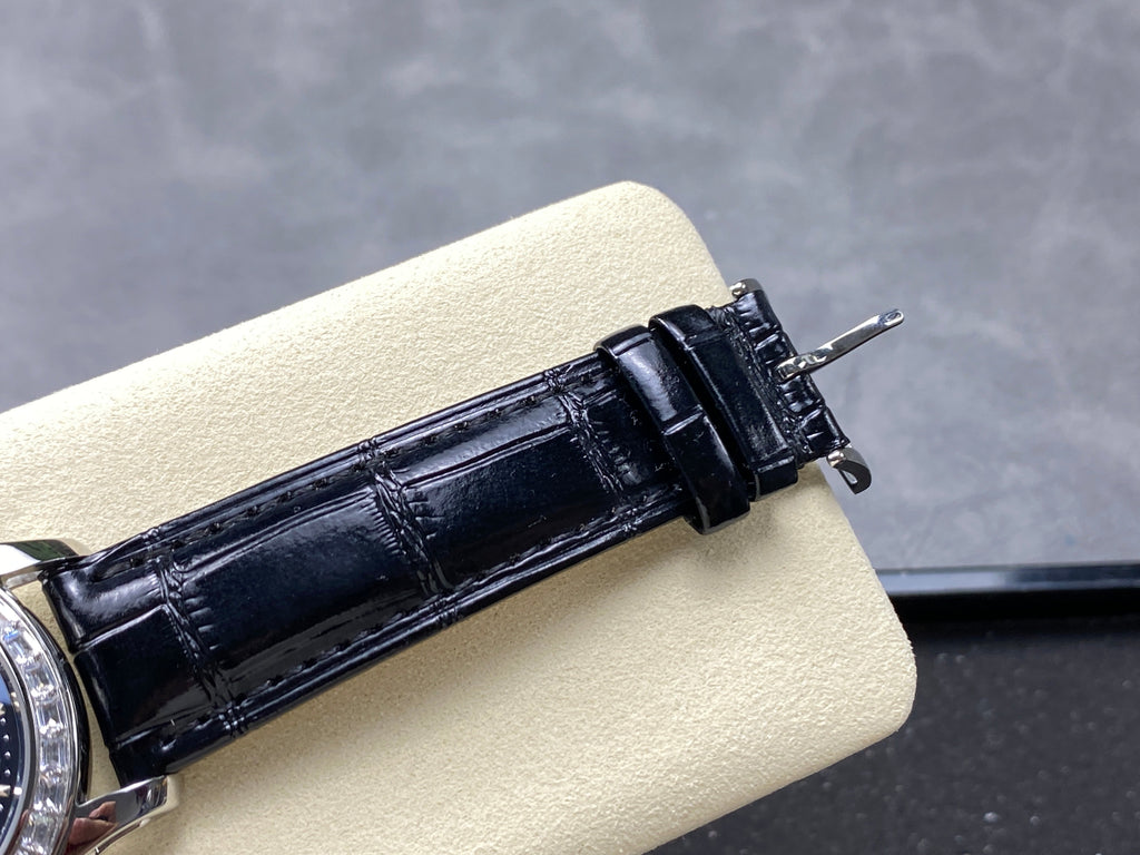 ANNUAL CALENDAR STEEL ATTACHED DIAMOND BEZEL NAVY BLUE DIAL