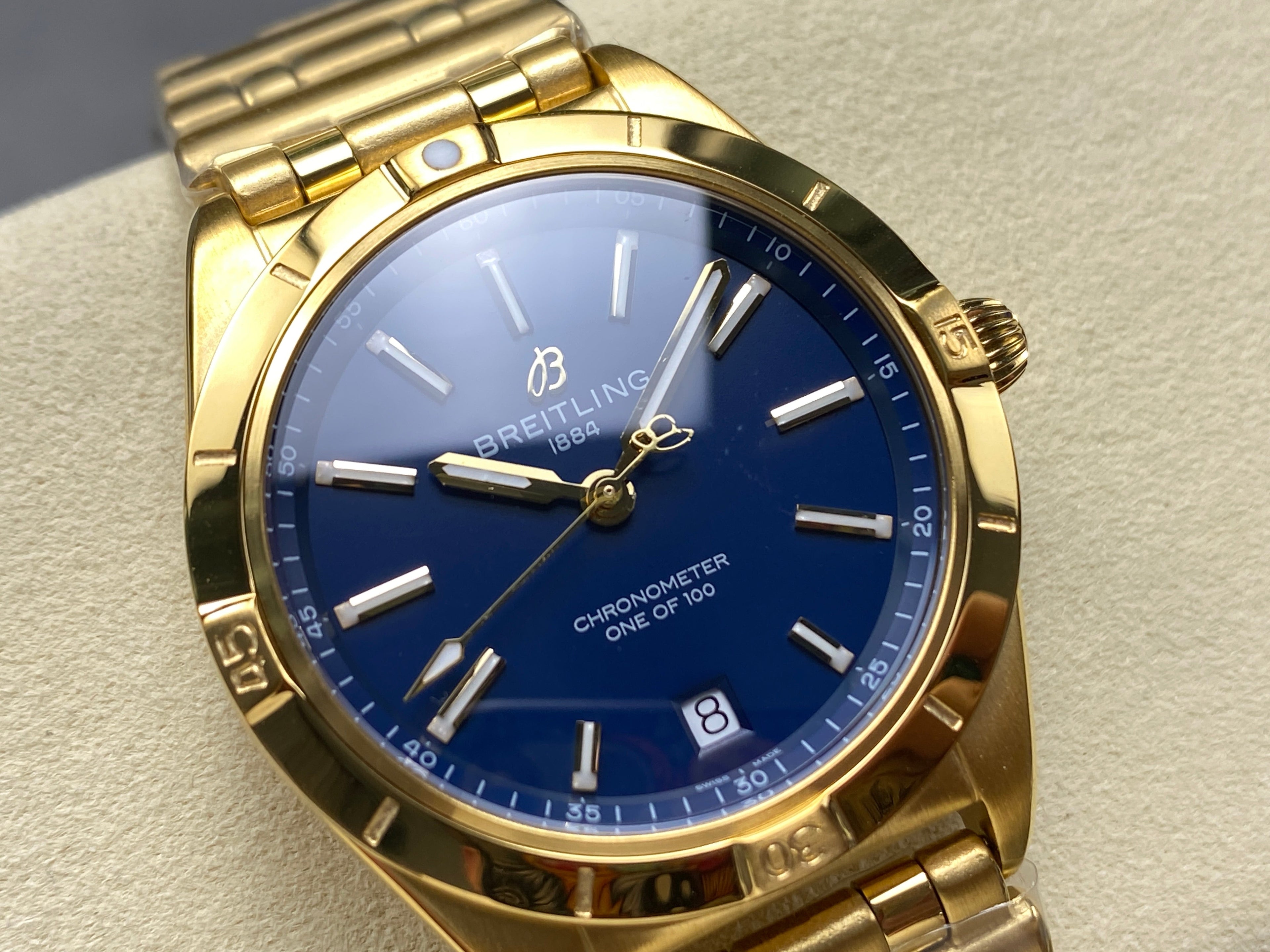 CHRONOMAT AUTOMATIC 36 VICTORIA BECKHAM YELLOW GOLD CASE MIDNIGHT BLUE DIAL