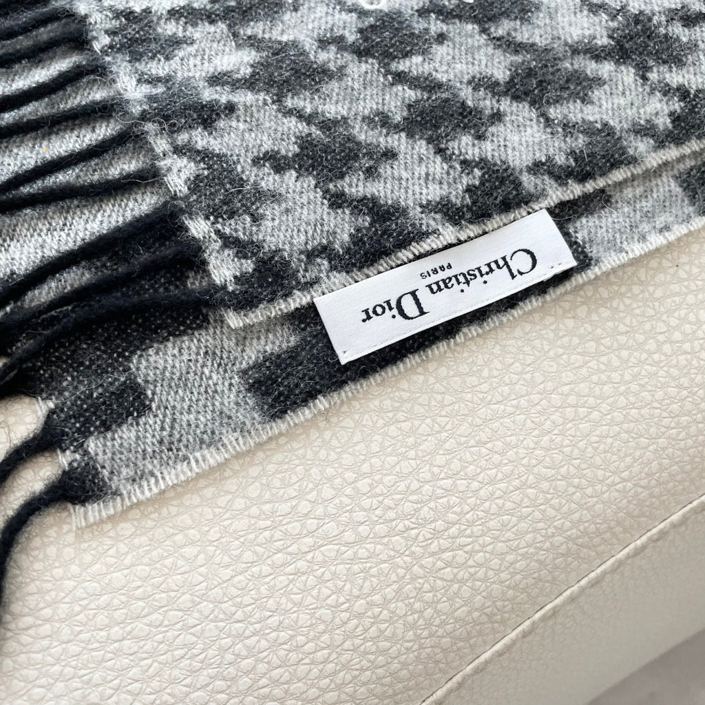 DIOR 26S SCARF 180CM IN CASHMERE 165866